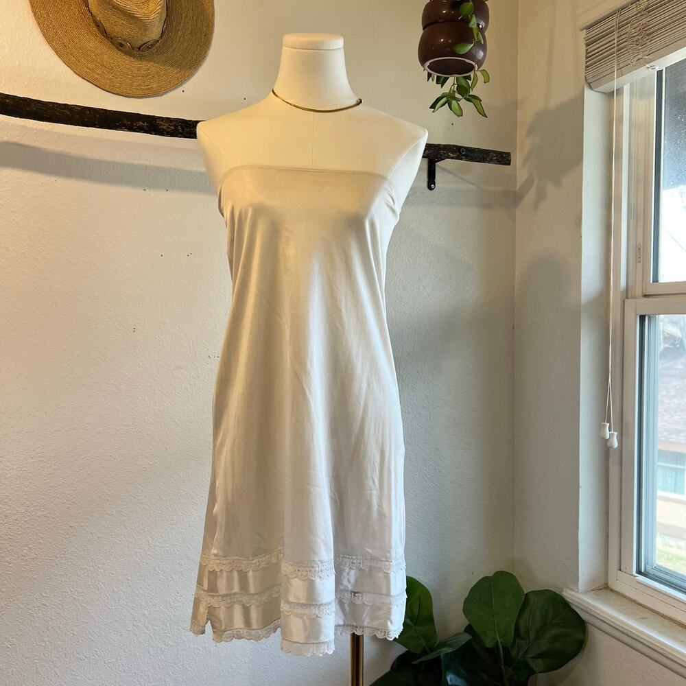 Sears USA Vintage 90s Silky Elastic Waist Lace Trim Skirt Dress Slip Size Small